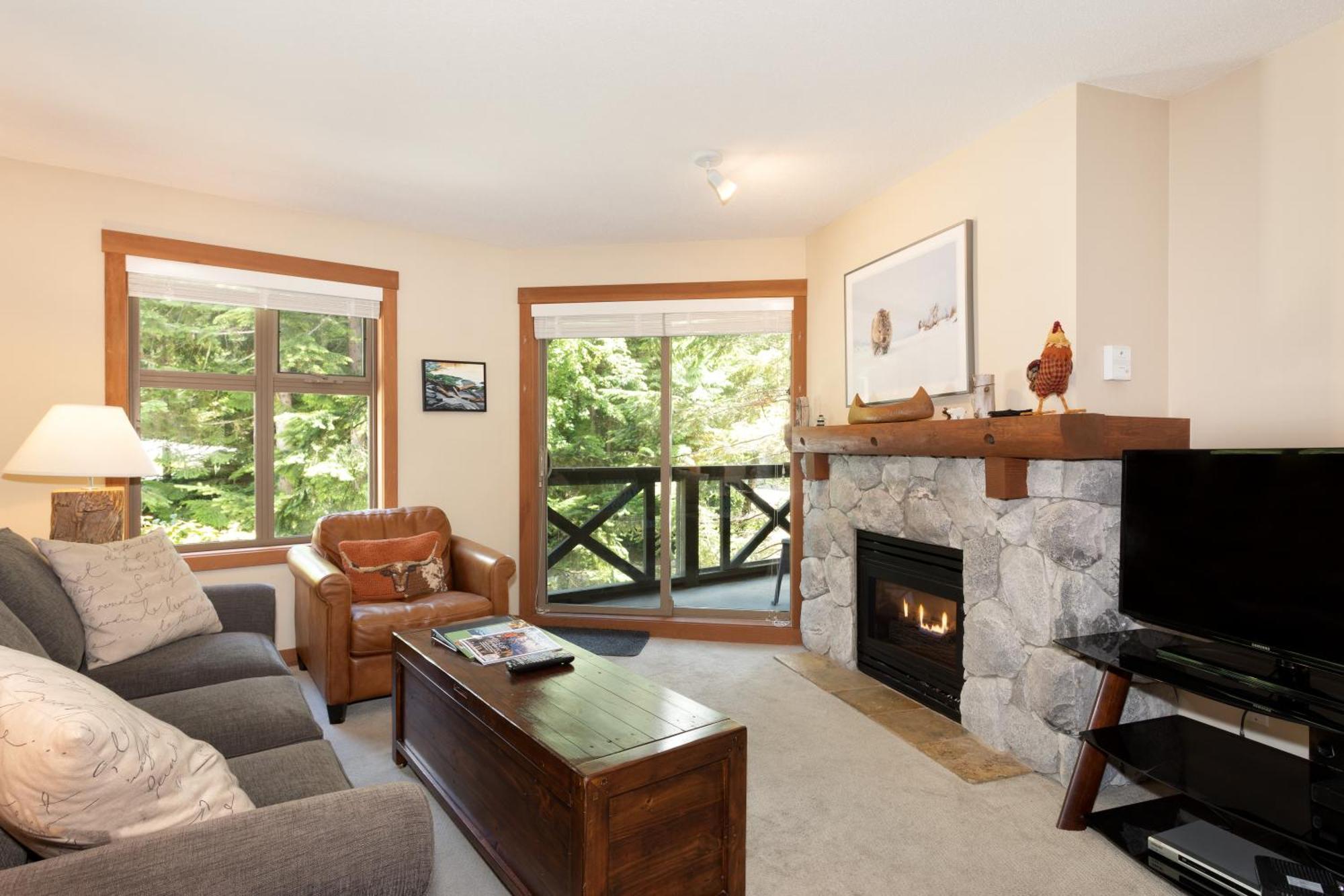 Lost Lake Lodge Whistler Buitenkant foto